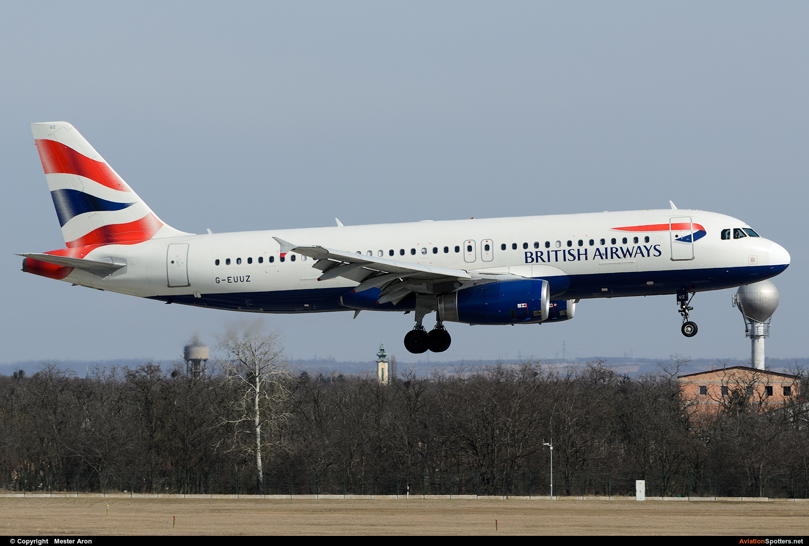 British Airways  -  A320-232  (G-EUUZ) By Mester Aron (MesterAron)