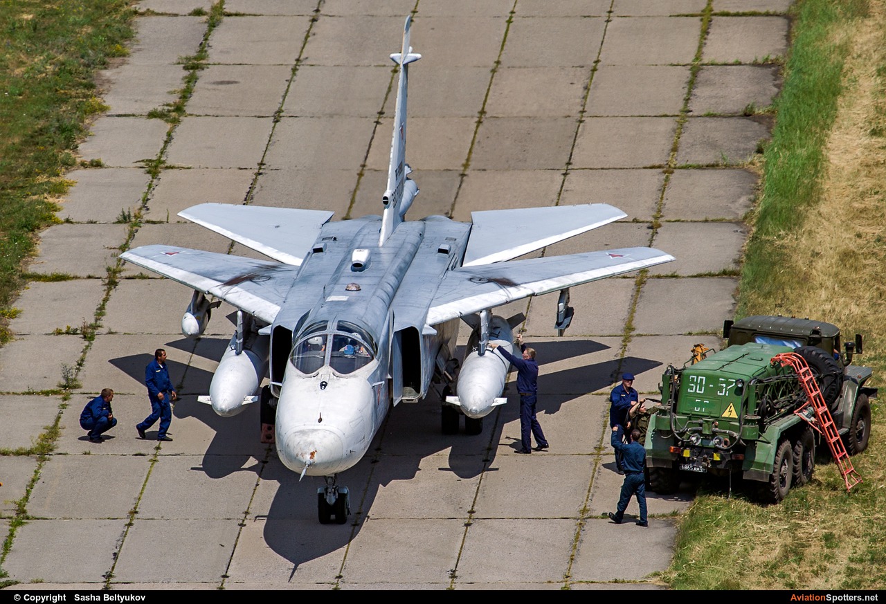 Russia - Air Force  -  Su-24MR  (RF-91998) By Sasha Beltyukov (Franziskaner)