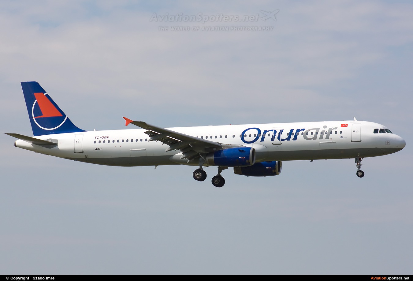 Onur Air  -  A321-231  (TC-OBV) By Szabó Imre (SzImre71)