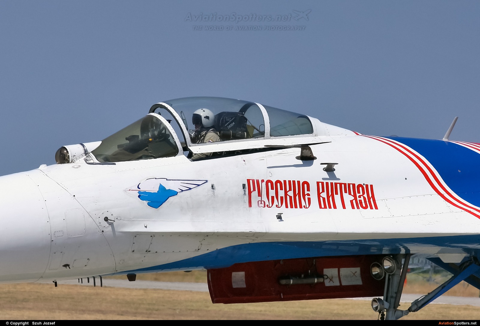 Russia - Air Force : Russian Knights  -  Su-27  (08) By Szuh Jozsef (szuh jozsef)