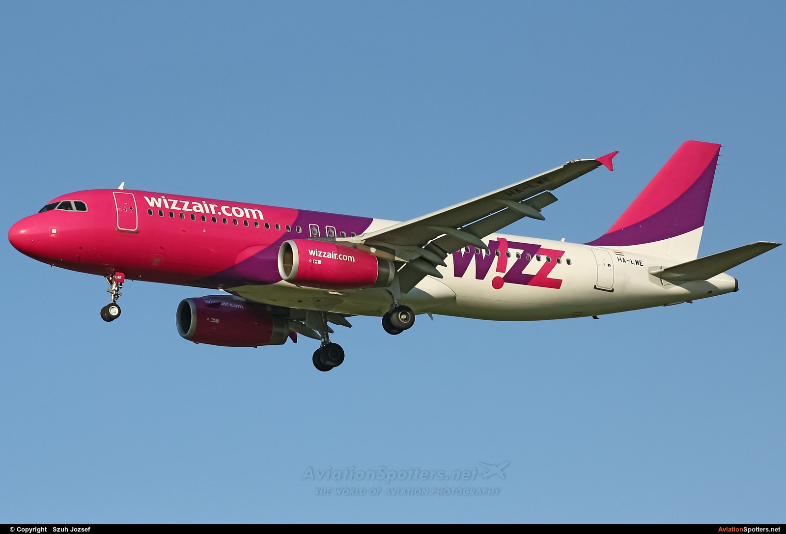 Wizz Air  -  A320  (HA-LWE) By Szuh Jozsef (szuh jozsef)