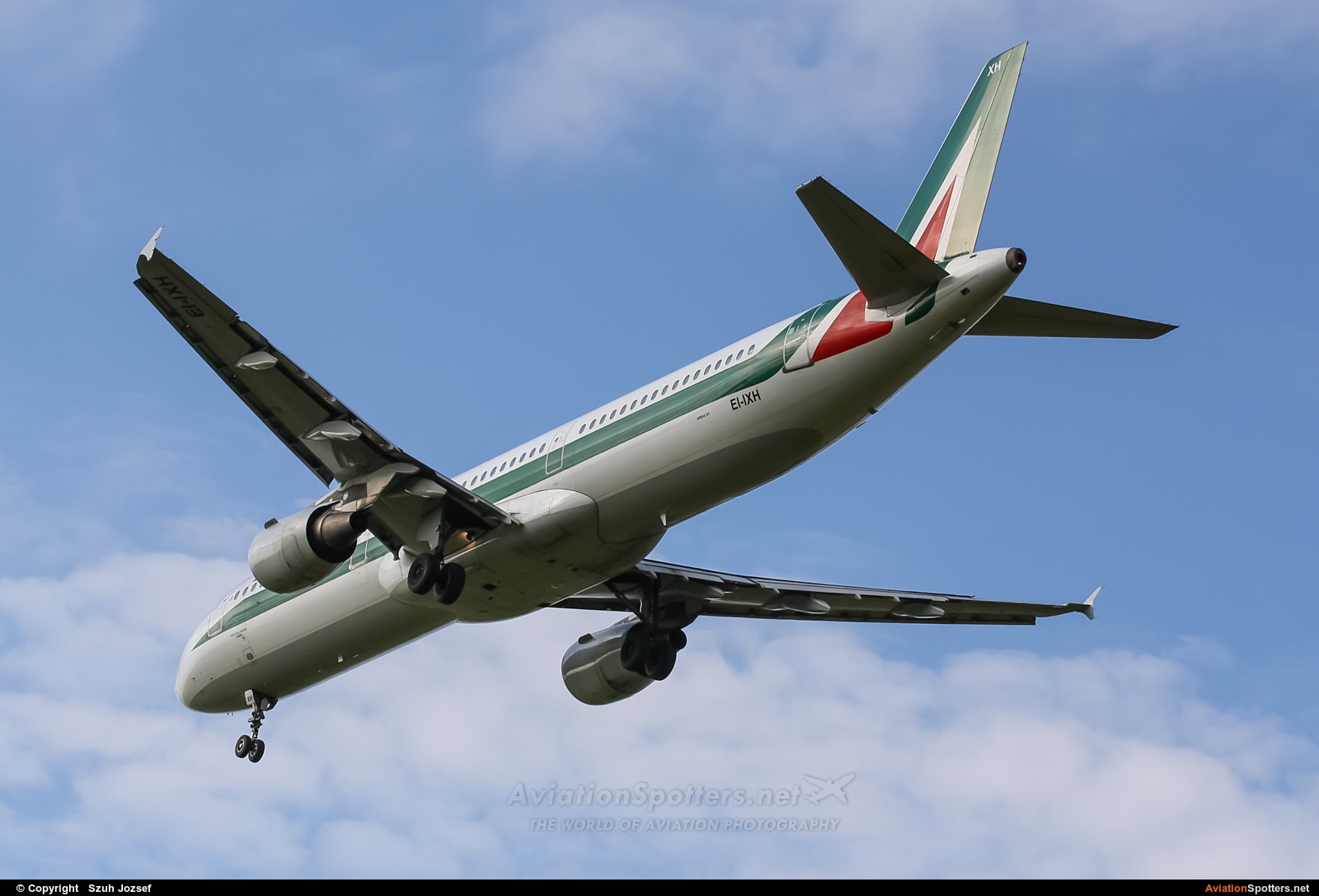 Alitalia  -  A321  (EI-IXH) By Szuh Jozsef (szuh jozsef)