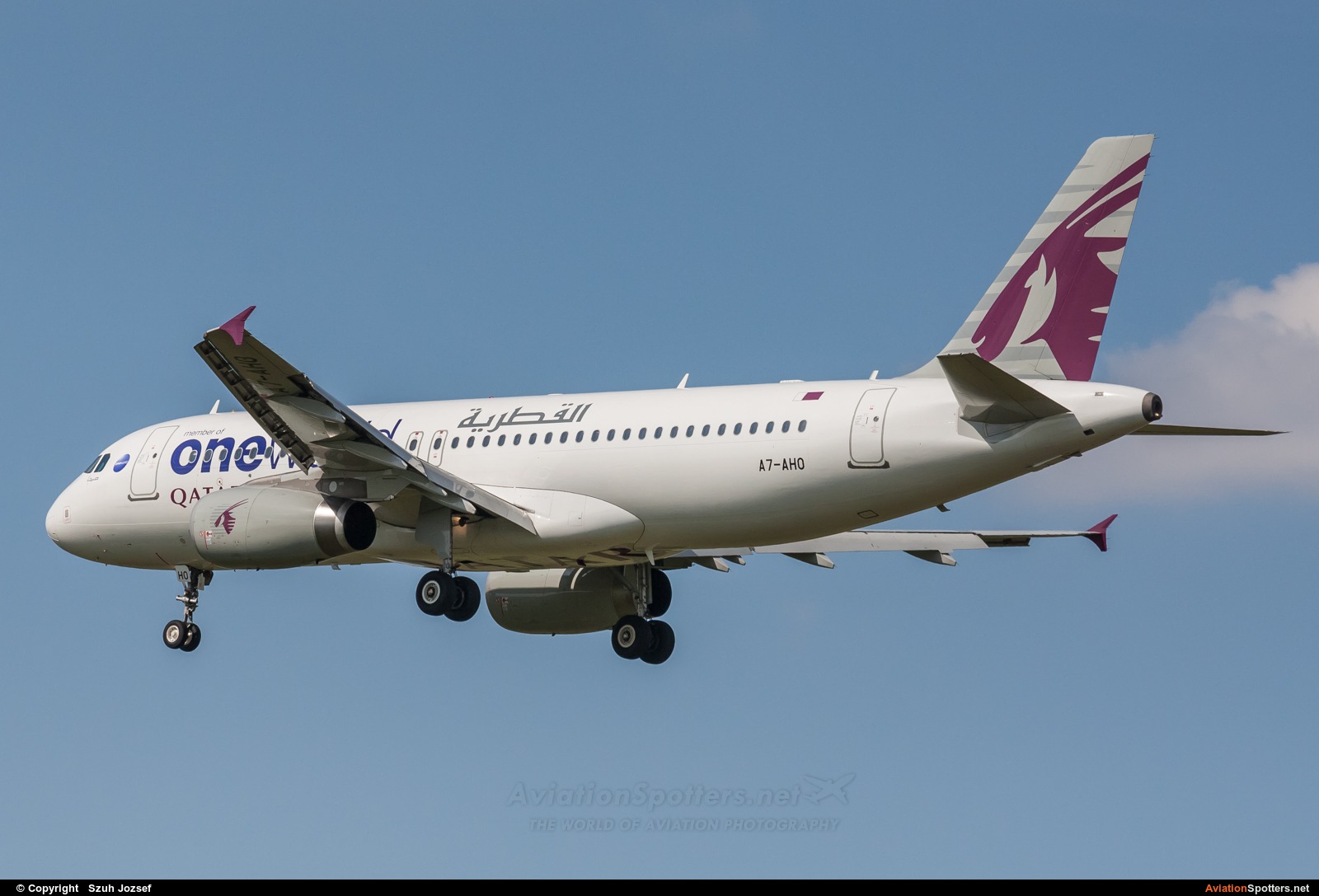 Qatar Airways  -  A320-232  (A7-AHO) By Szuh Jozsef (szuh jozsef)