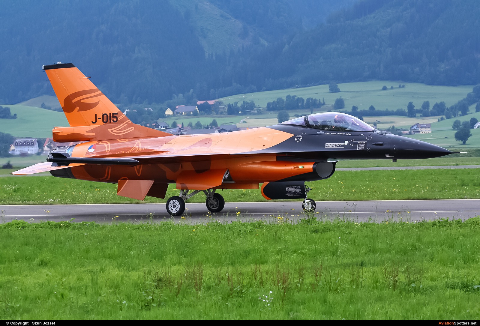 Netherlands - Air Force  -  F-16AM Fighting Falcon  (J-015) By Szuh Jozsef (szuh jozsef)