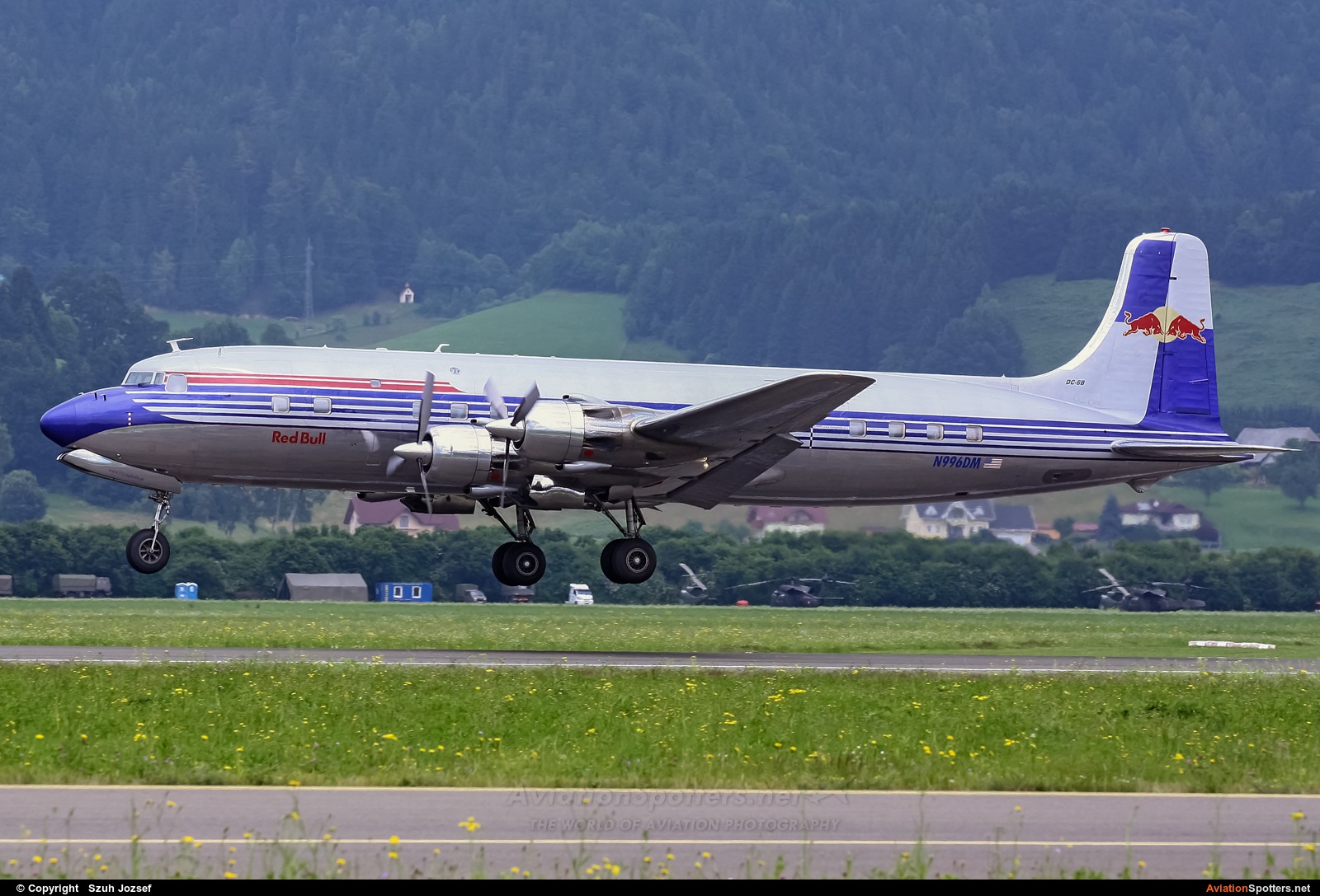 The Flying Bulls  -  DC-6B  (N996DM) By Szuh Jozsef (szuh jozsef)