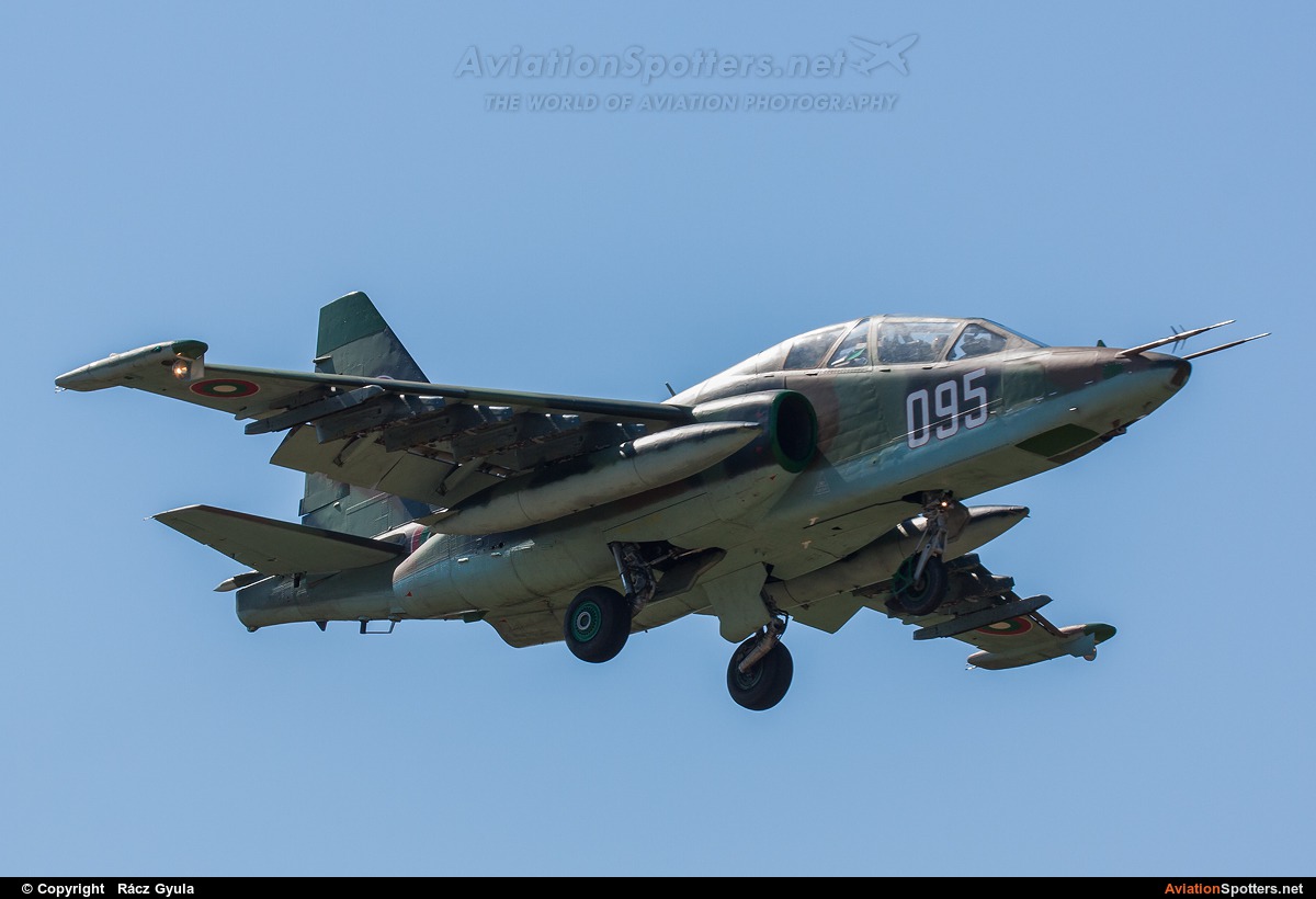 Bulgaria - Air Force  -  Su-25UBK  (095) By Rácz Gyula (Spawn)