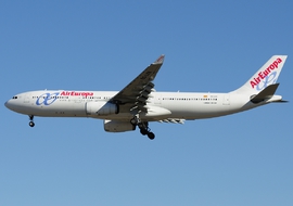 Airbus - A330-300 (EC-LXR) - norber