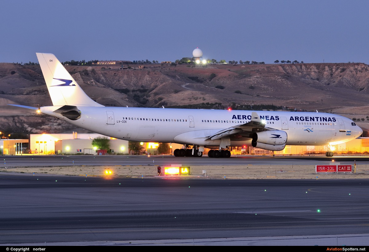 Aerolineas Argentinas  -  A340-300  (LV-CEK) By norber (norber)