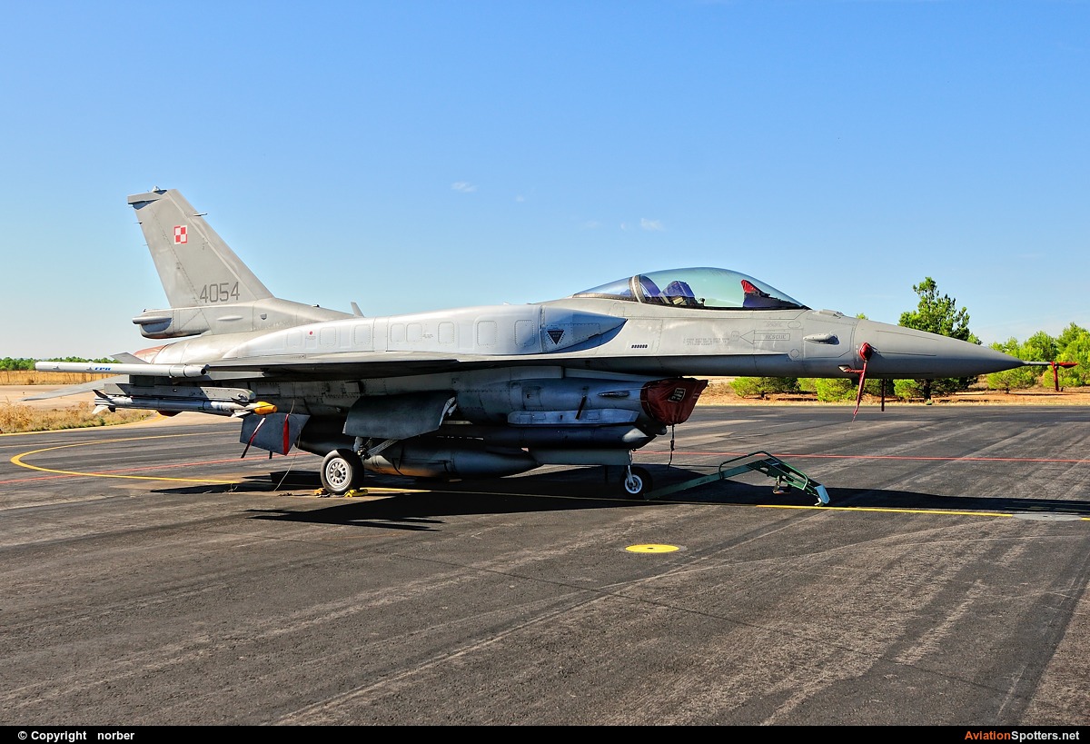 Poland - Air Force  -  F-16CJ  Fighting Falcon  (4054) By norber (norber)