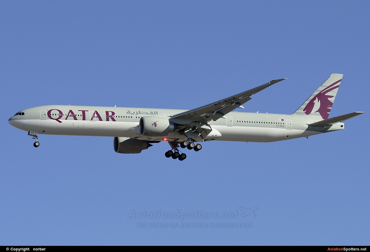Qatar Airways  -  777-300ER  (A7-BAZ) By norber (norber)