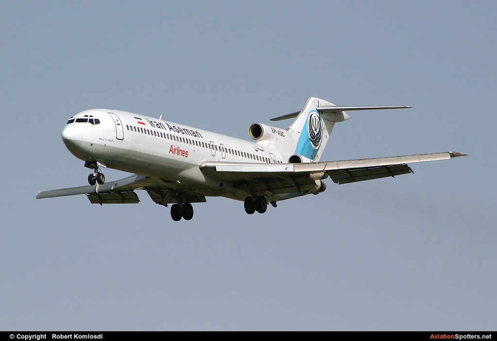 Iran Aseman  -  727-200 (Adv)  (EP-ASC) By Robert Komlosdi (Robert Komlosdi)