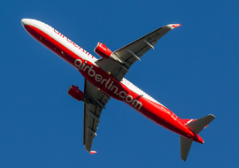 Airbus - A321-211 (OE-LCL) - odin7602