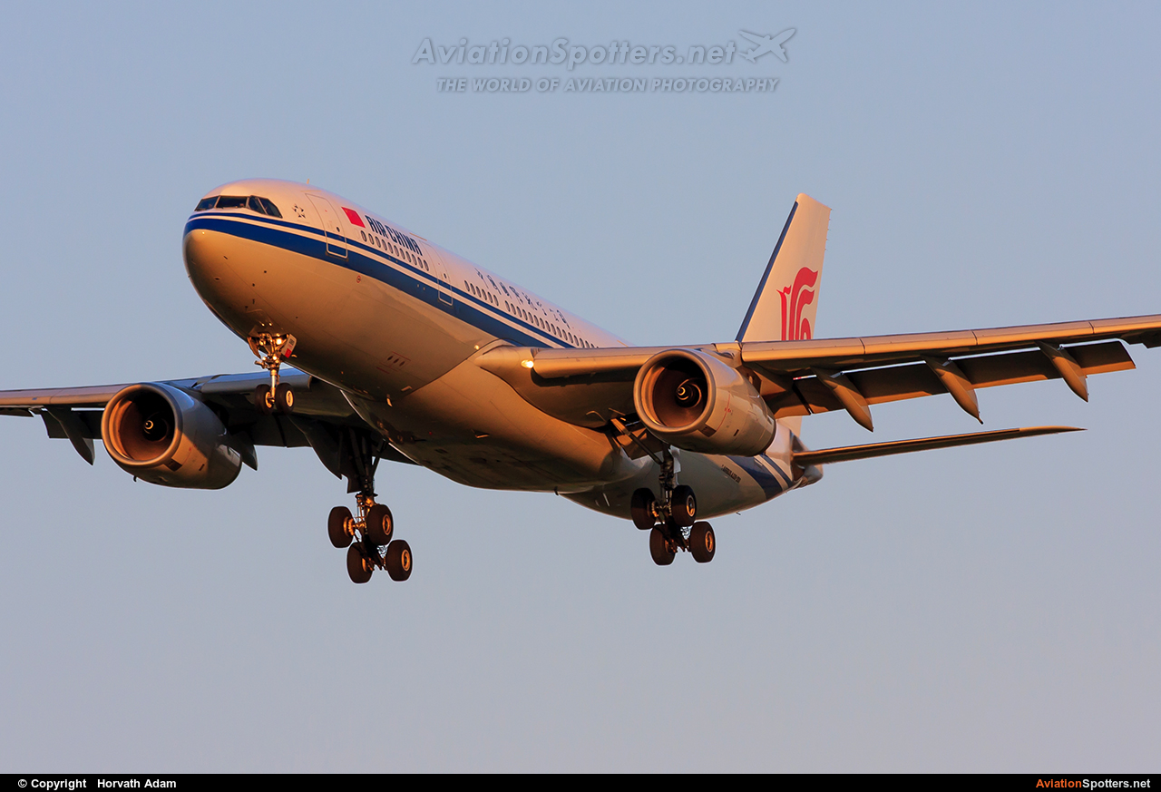 Air China  -  A330-243  (B-6080) By Horvath Adam (odin7602)