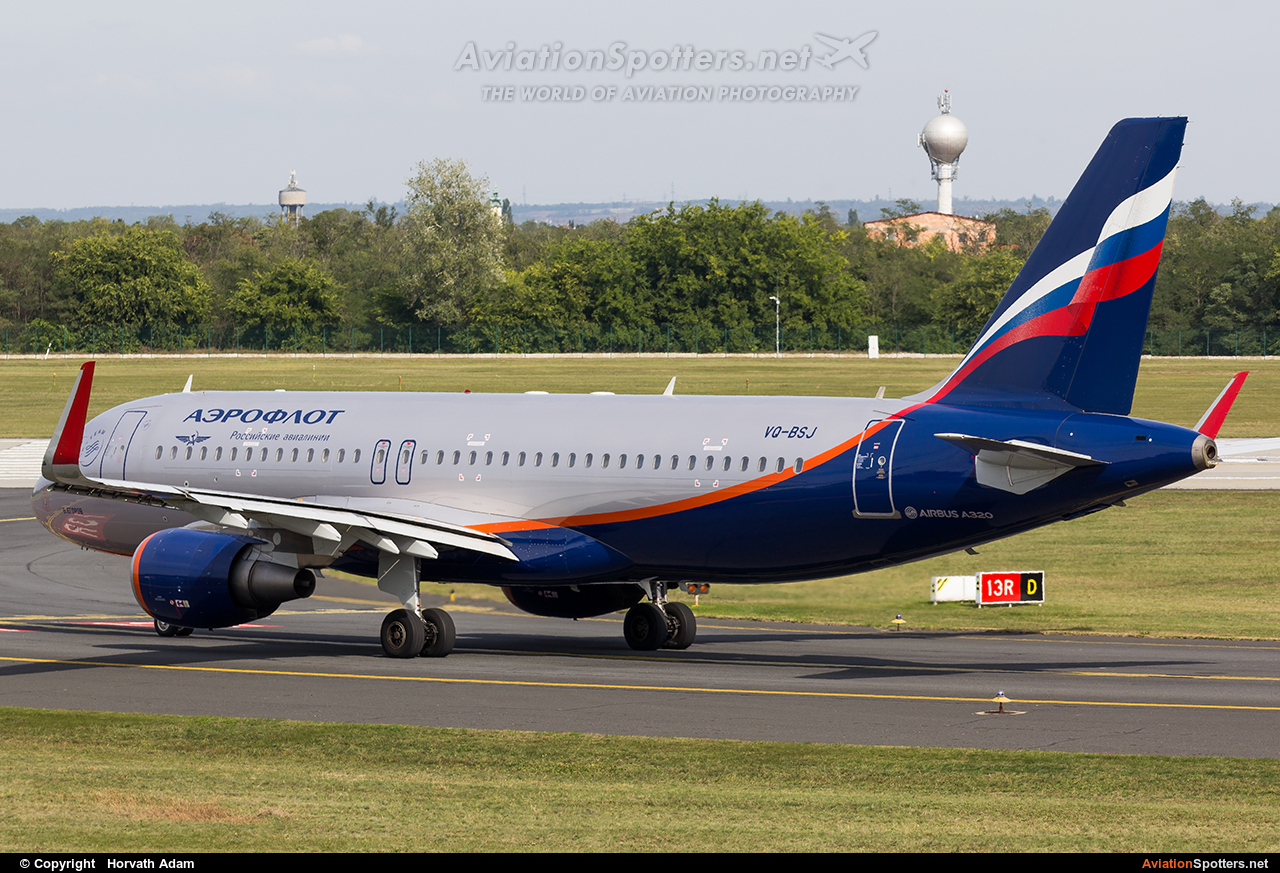 Aeroflot  -  A320-214  (VQ-BSJ) By Horvath Adam (odin7602)