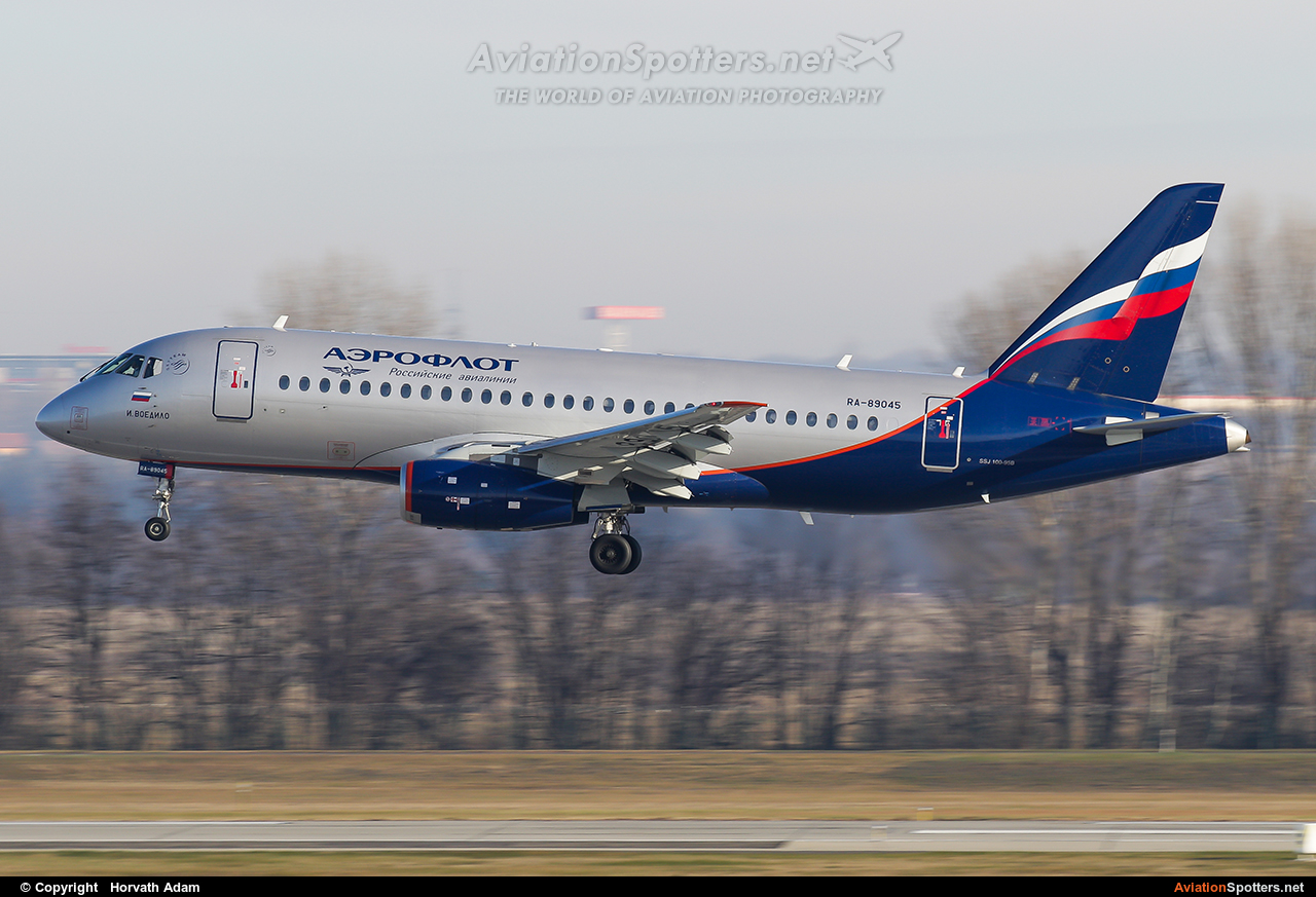 Aeroflot  -  Superjet 100  (RA-89045) By Horvath Adam (odin7602)