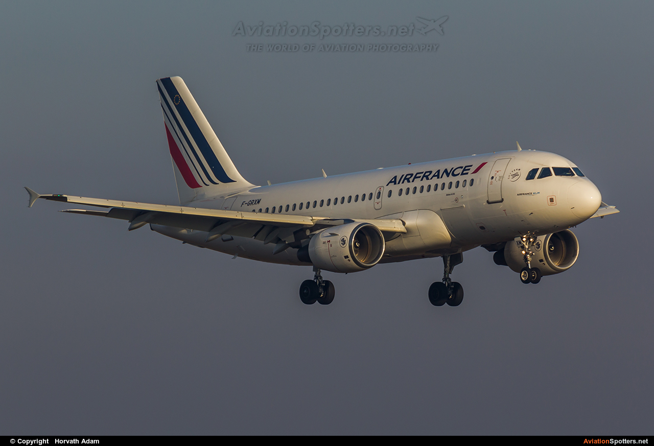 Air France  -  A319  (F-GRXM) By Horvath Adam (odin7602)