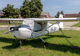 Cessna - 150 (HA-JDT) - ptolnai