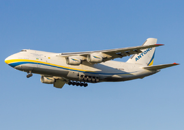 Antonov - An-124 (UR-82008) - ptolnai