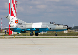 Mikoyan-Gurevich - MiG-21 LanceR C (6807) - ptolnai