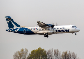 ATR - 72 (YR-ATK) - ptolnai