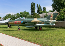 Mikoyan-Gurevich - MiG-21MF (9309) - ptolnai