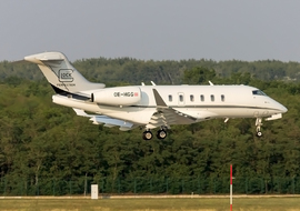 Bombardier - BD-100-1A10 Challenger 300 (OE-HGG) - ptolnai