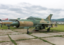 Mikoyan-Gurevich - MiG-21bis (6021) - ptolnai
