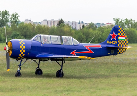 Yakovlev - Yak-52 (HA-CLV) - ptolnai