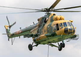 Mil - Mi-17 (701) - ptolnai