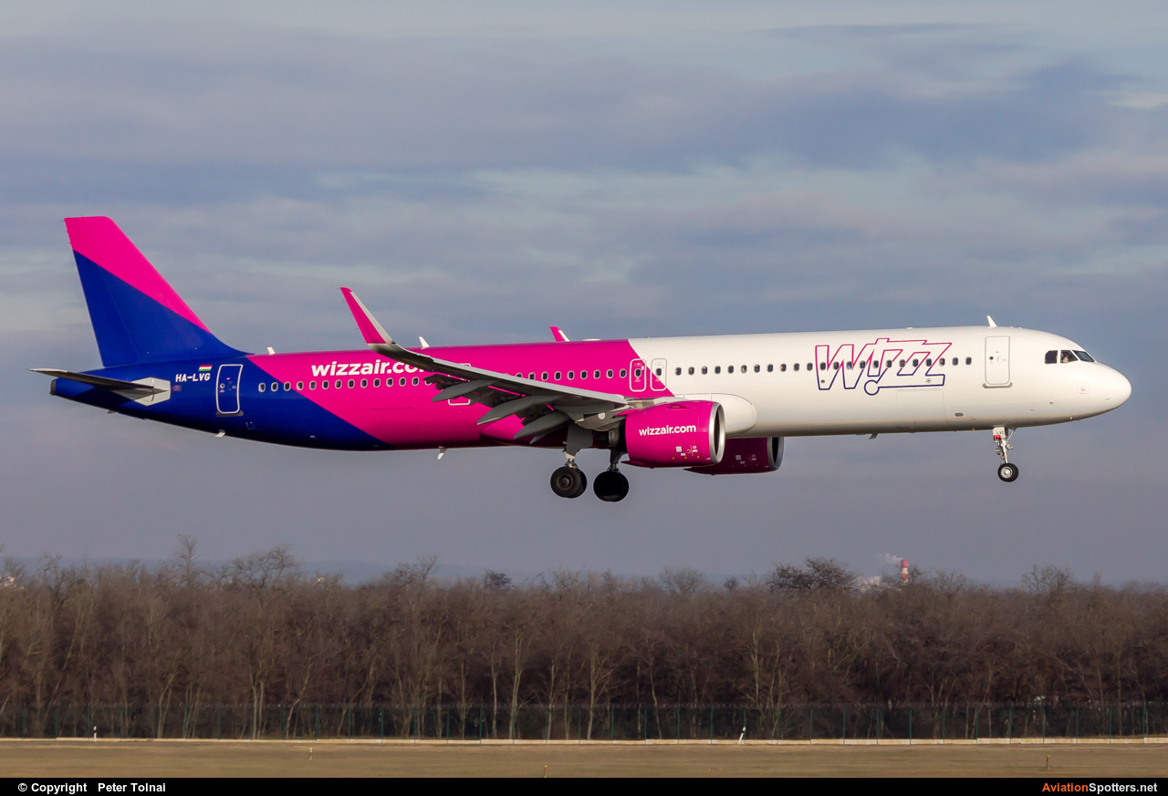 Wizz Air  -  A321-251N  (HA-LVG) By Peter Tolnai (ptolnai)