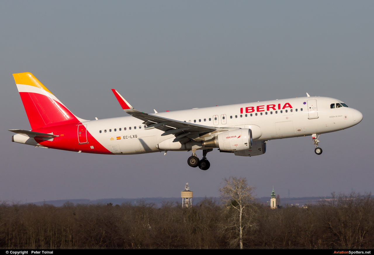 Iberia  -  A320  (EC-LXQ) By Peter Tolnai (ptolnai)