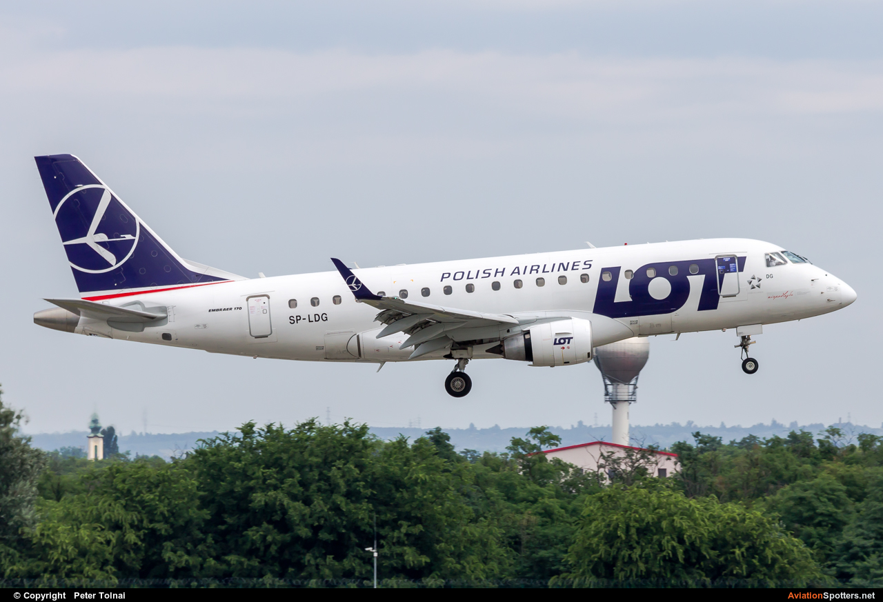 LOT - Polish Airlines  -  170  (SP-LDG) By Peter Tolnai (ptolnai)