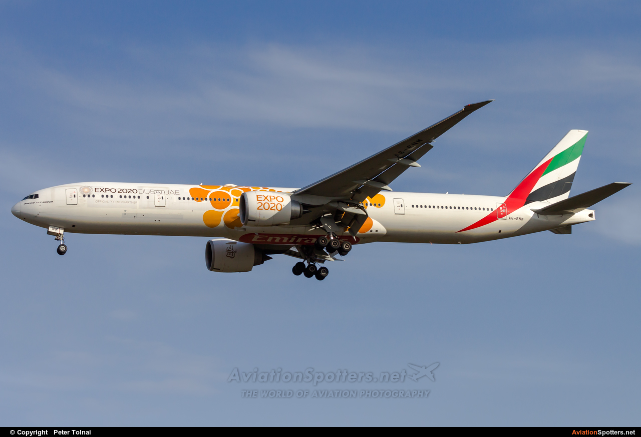 Emirates Airlines  -  777-300ER  (A6-ENM) By Peter Tolnai (ptolnai)