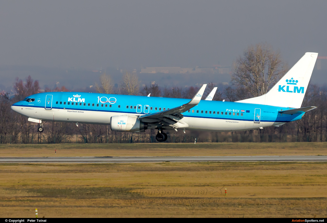 KLM  -  737-800  (PH-BXV) By Peter Tolnai (ptolnai)