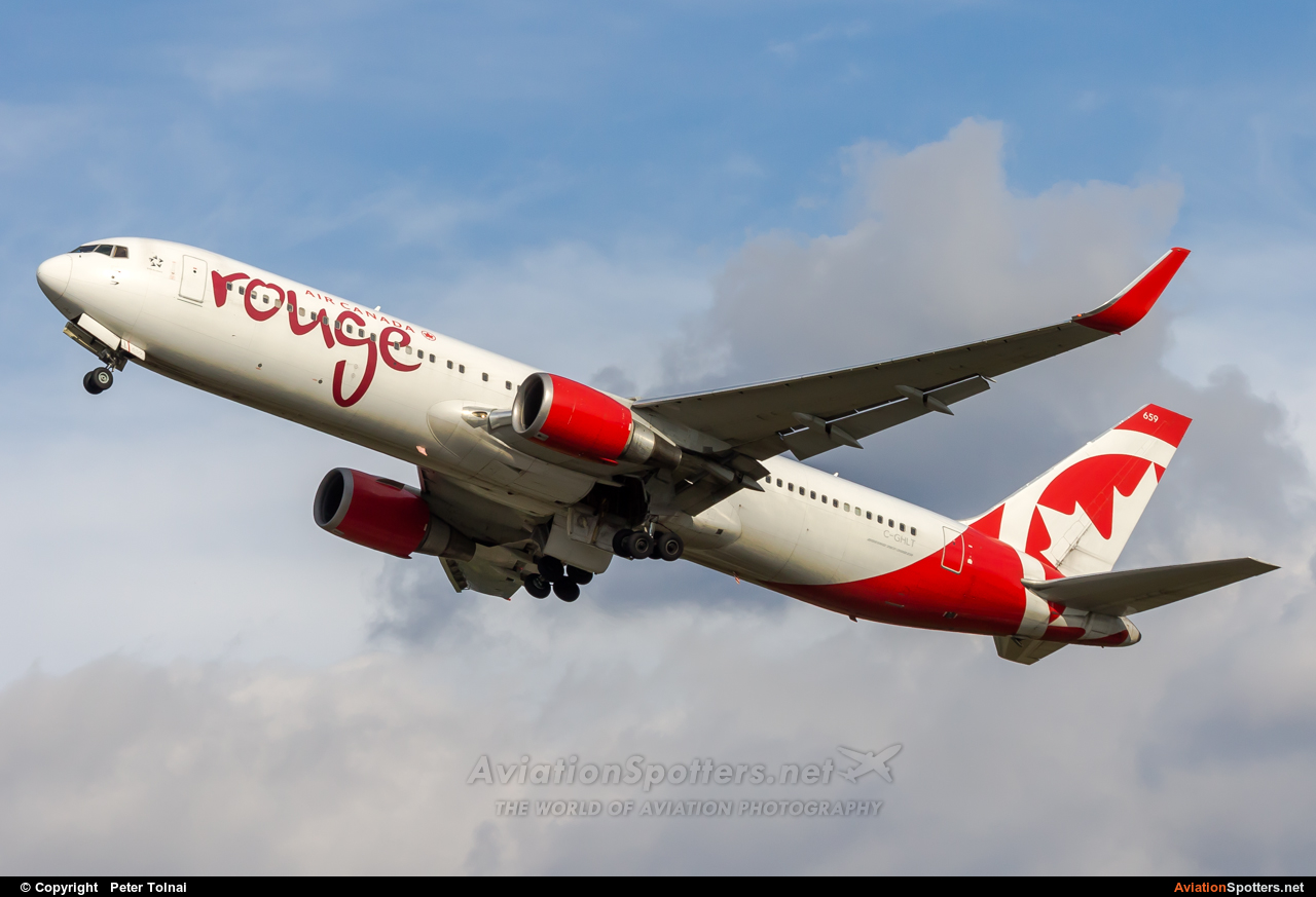 Air Canada Rouge  -  767-300ER  (C-GHLT) By Peter Tolnai (ptolnai)