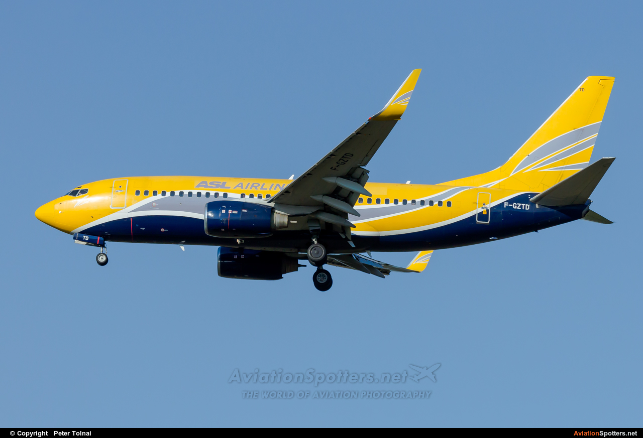 ASL Airlines France  -  737-700  (F-GZTD) By Peter Tolnai (ptolnai)