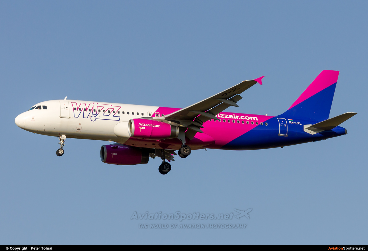 Wizz Air  -  A320  (HA-LPL) By Peter Tolnai (ptolnai)