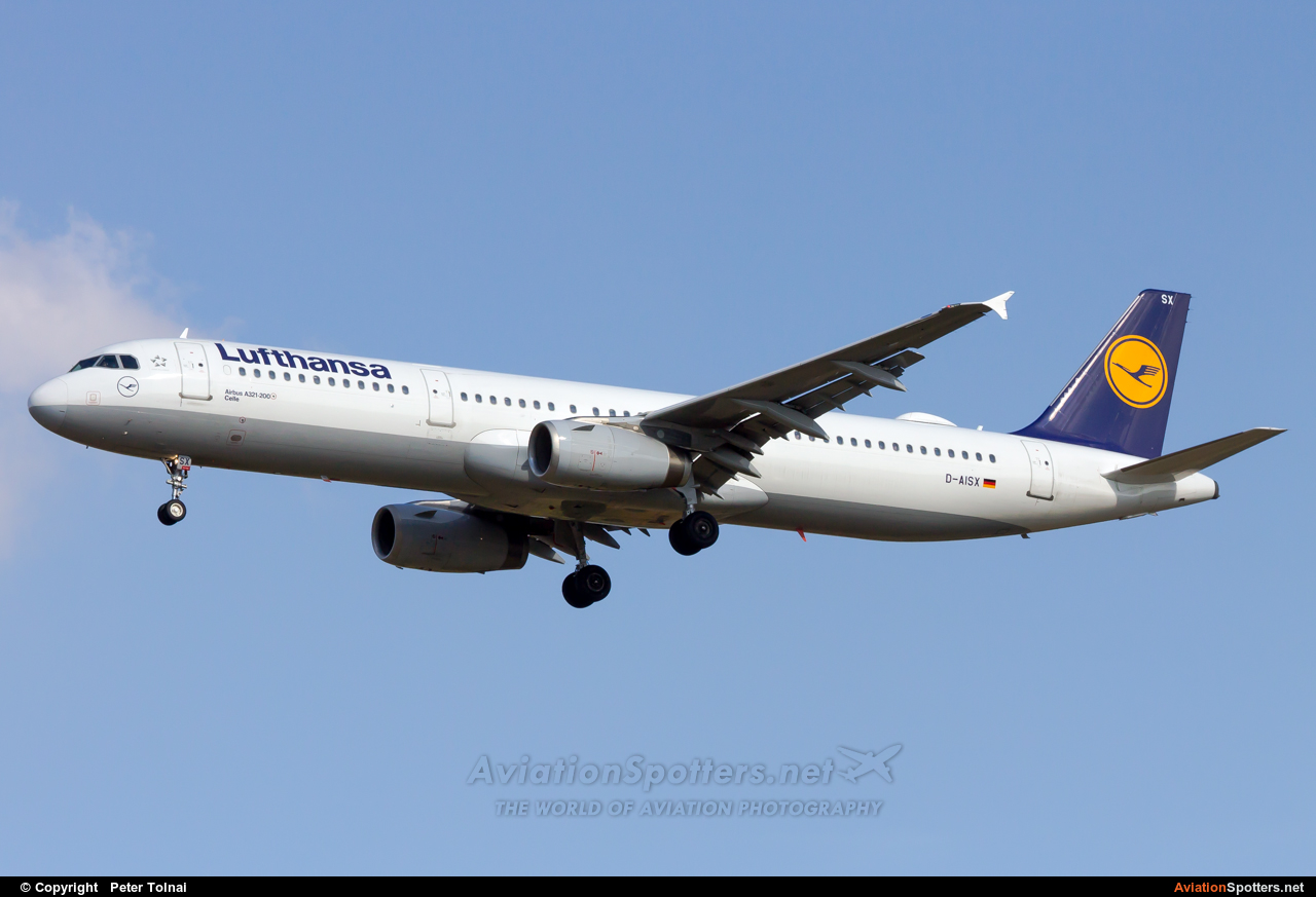 Lufthansa  -  A321-231  (D-AISX) By Peter Tolnai (ptolnai)