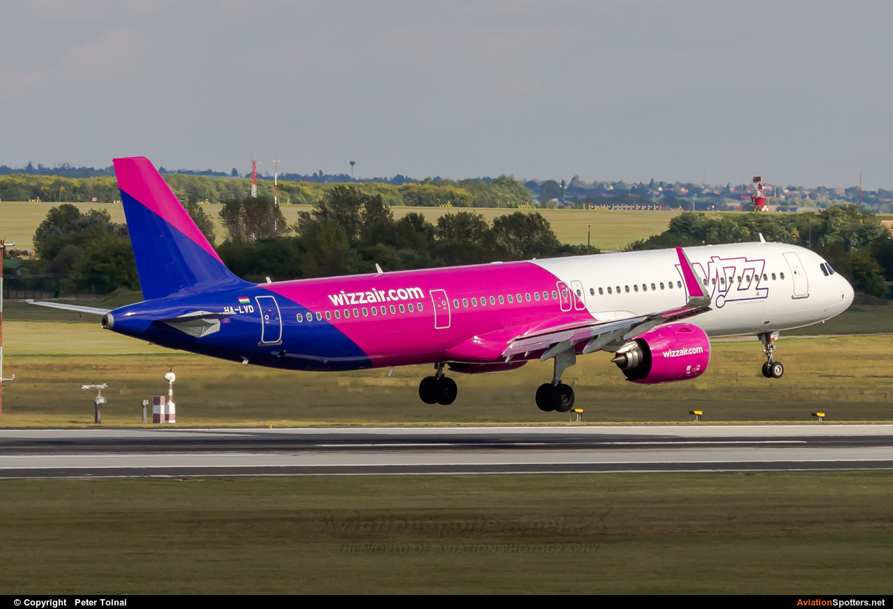 Wizz Air  -  A321-251N  (HA-LVD) By Peter Tolnai (ptolnai)