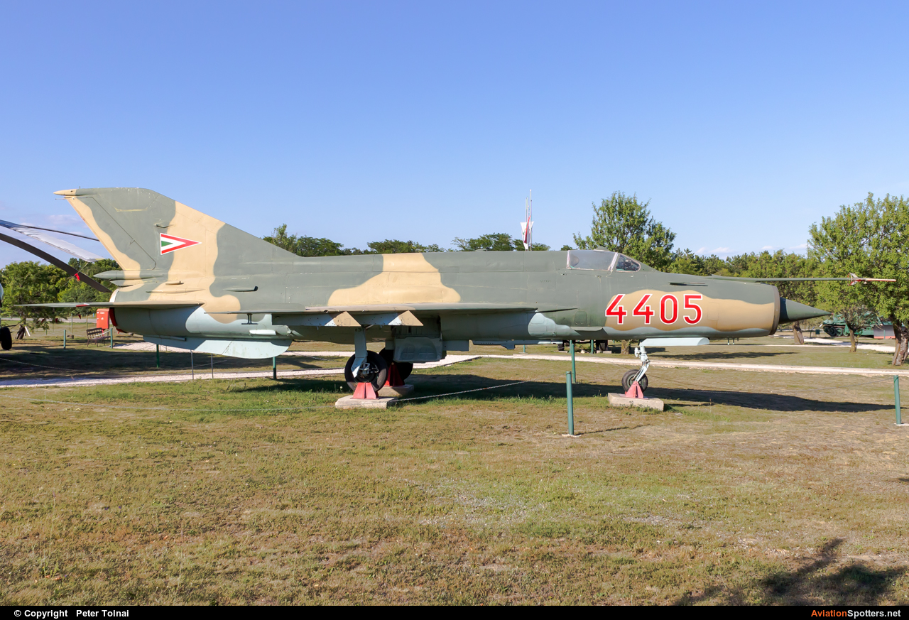 Hungary - Air Force  -  MiG-21MF  (4405) By Peter Tolnai (ptolnai)