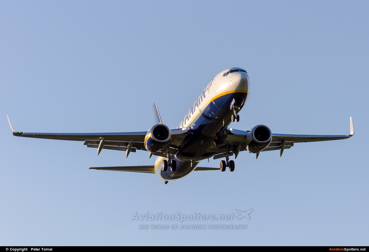 Ryanair  -  737-800  (SP-RSU) By Peter Tolnai (ptolnai)