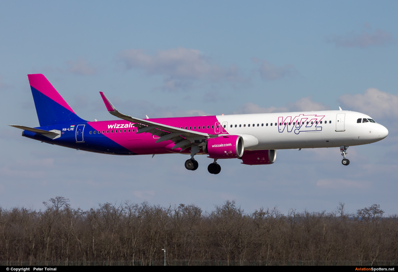Wizz Air  -  A321-251N  (HA-LVE) By Peter Tolnai (ptolnai)