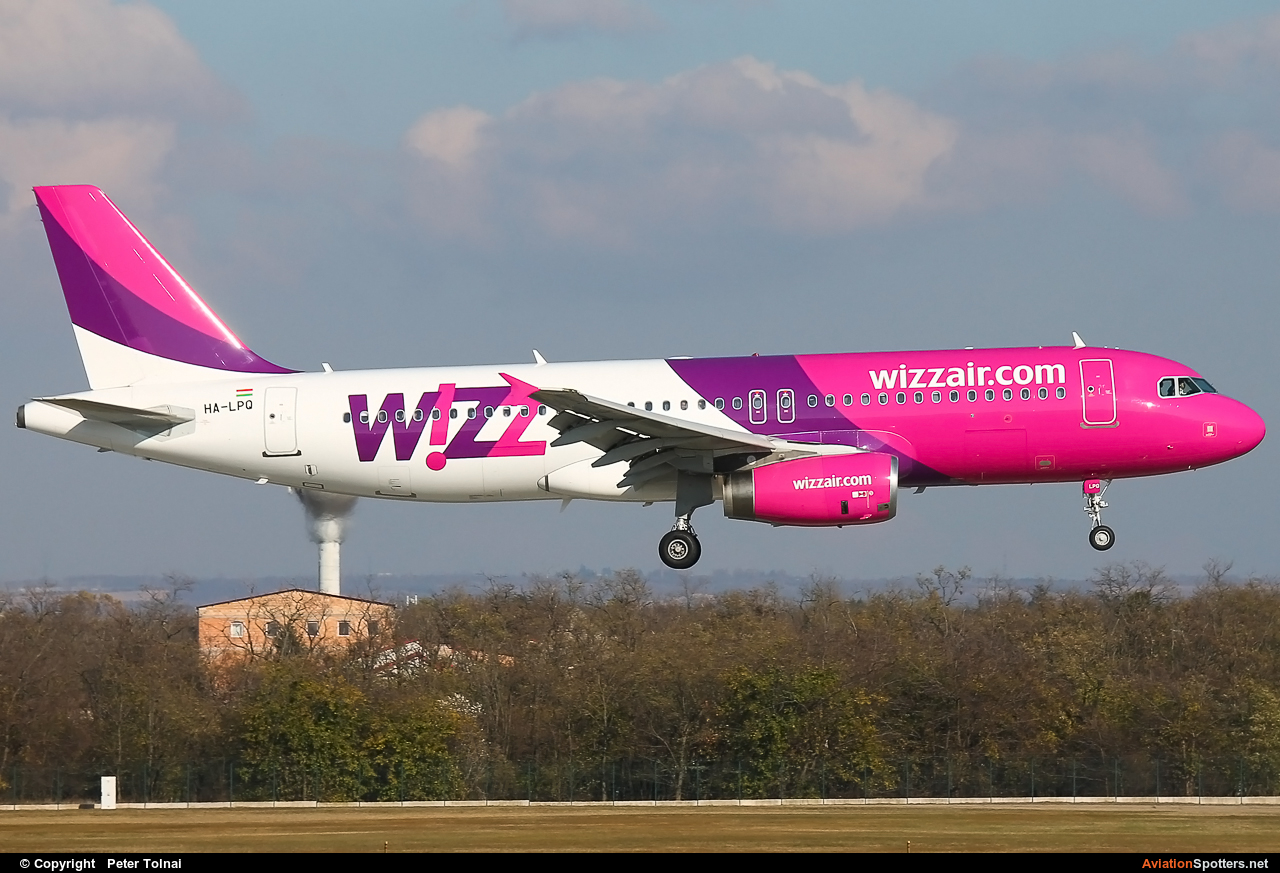 Wizz Air  -  A320  (HA-LPQ) By Peter Tolnai (ptolnai)