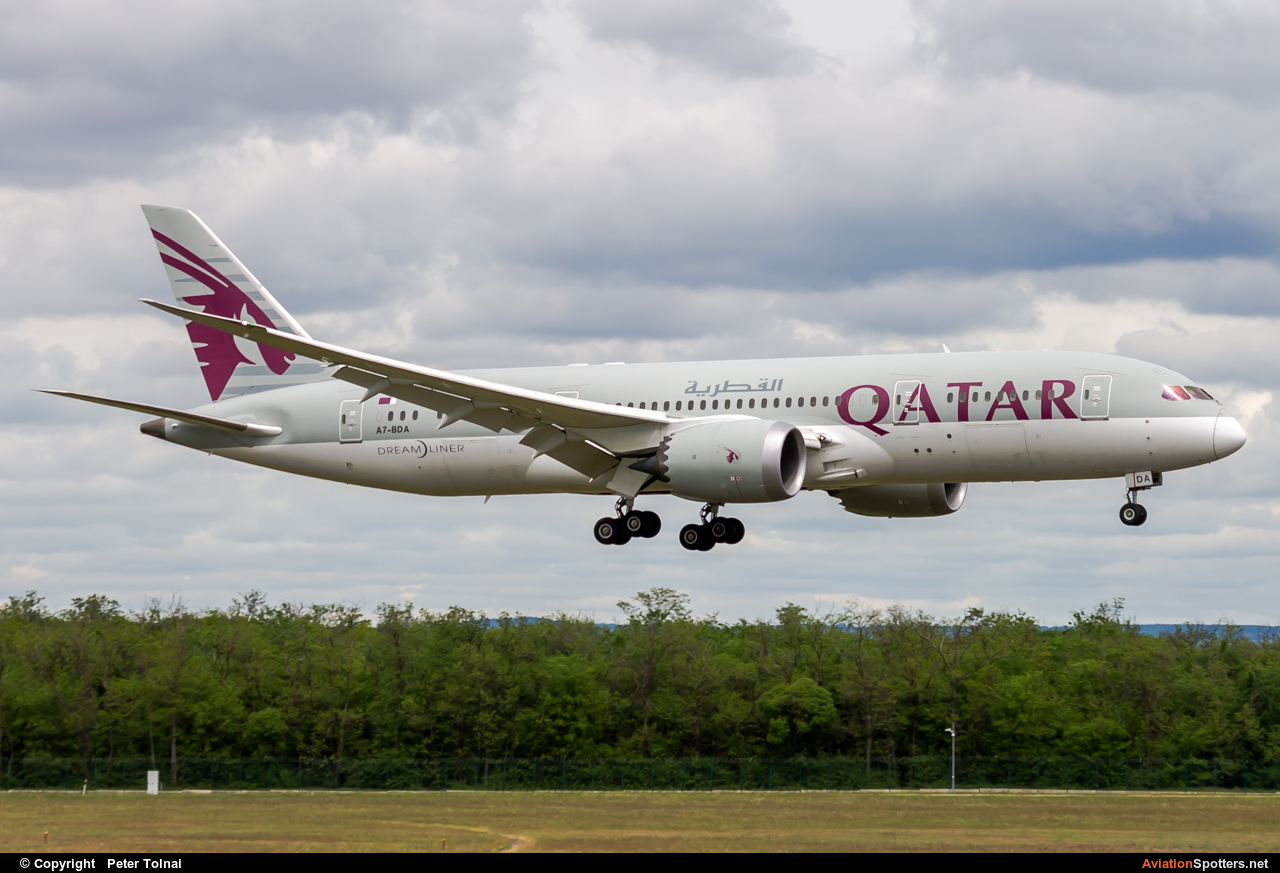 Qatar Airways  -  787-8 Dreamliner  (A7-BDA) By Peter Tolnai (ptolnai)