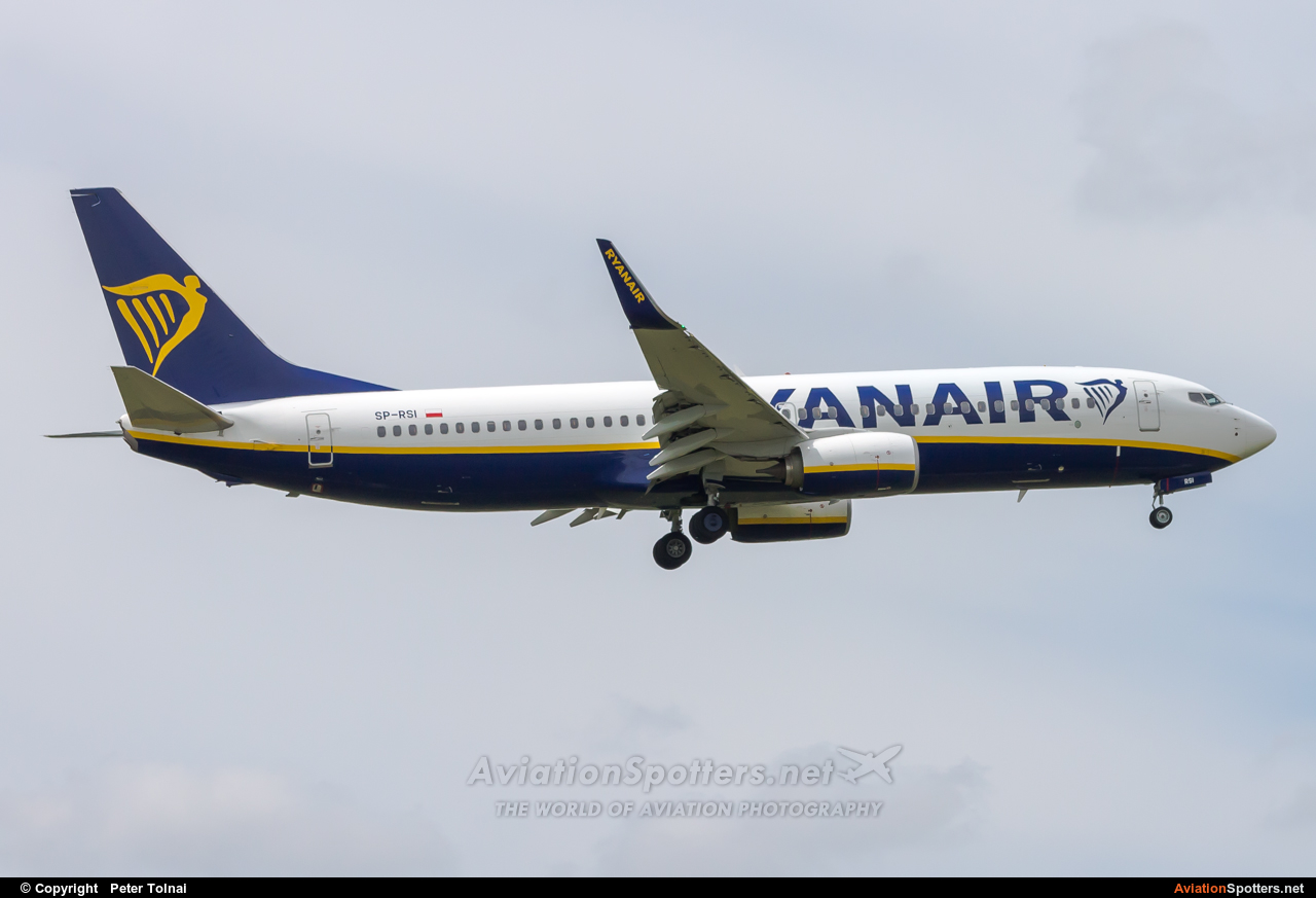 Ryanair  -  737-800  (SP-RSI) By Peter Tolnai (ptolnai)