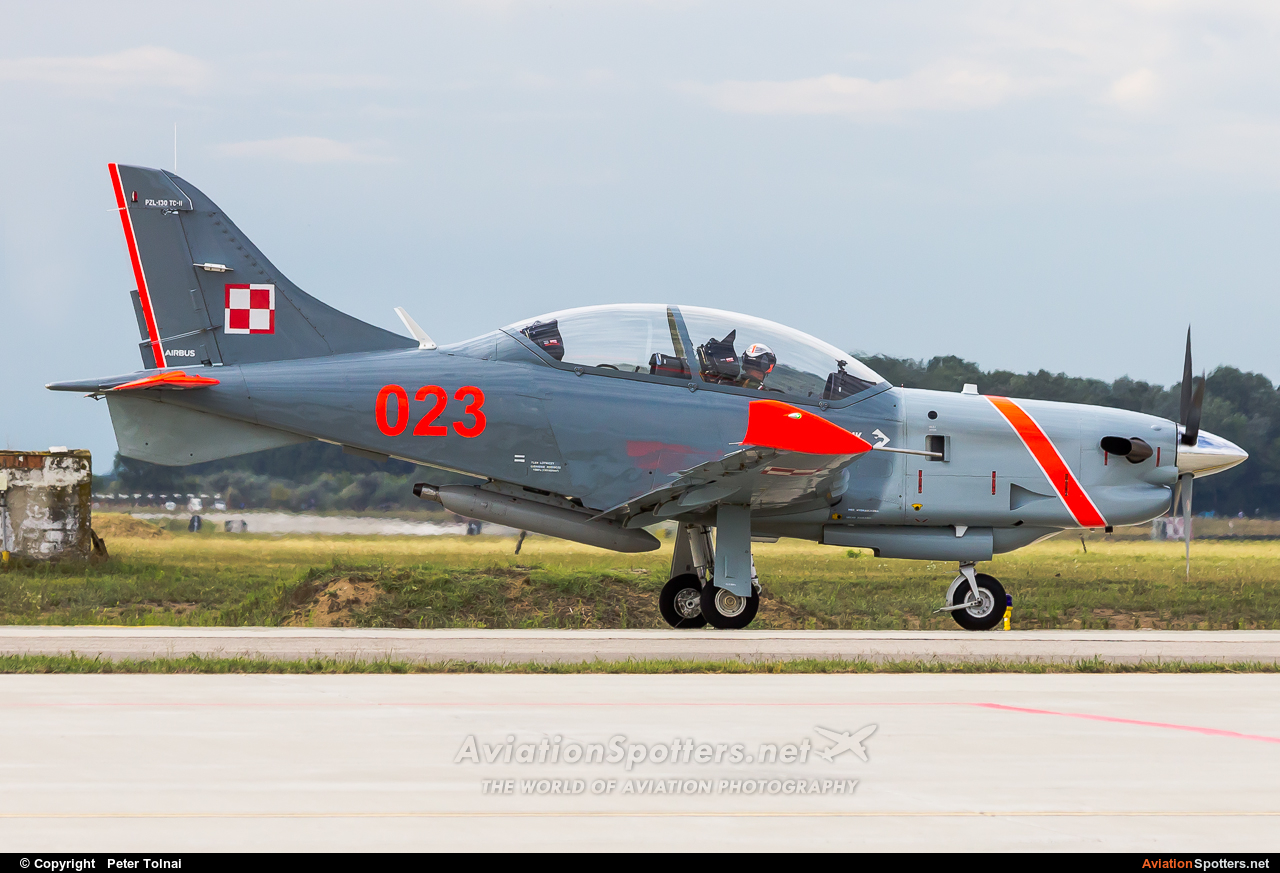 Poland - Air Force : Orlik Acrobatic Group  -  PZL-130 Orlik TC-1 - 2  (023) By Peter Tolnai (ptolnai)