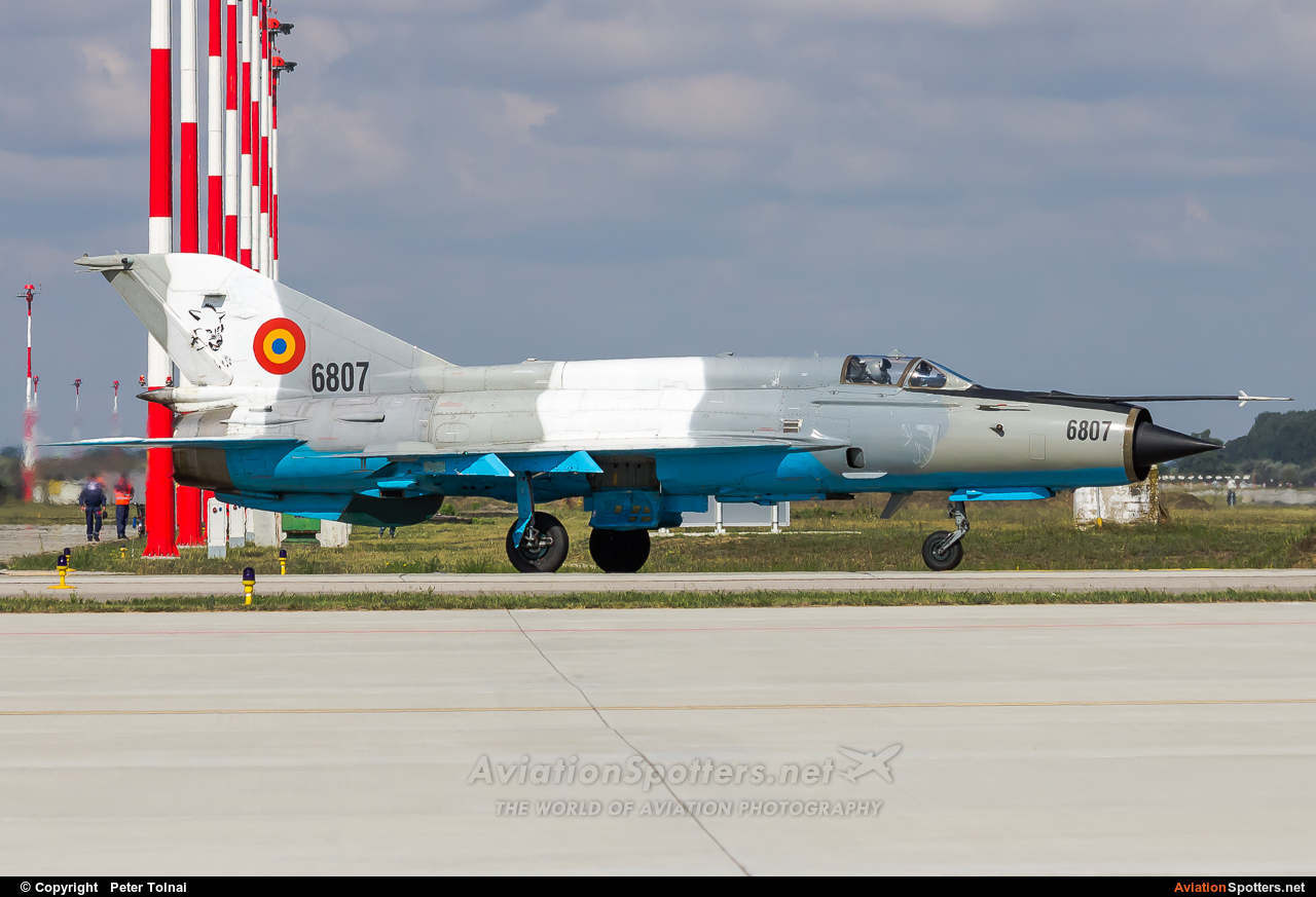 Romania - Air Force  -  MiG-21 LanceR C  (6807) By Peter Tolnai (ptolnai)