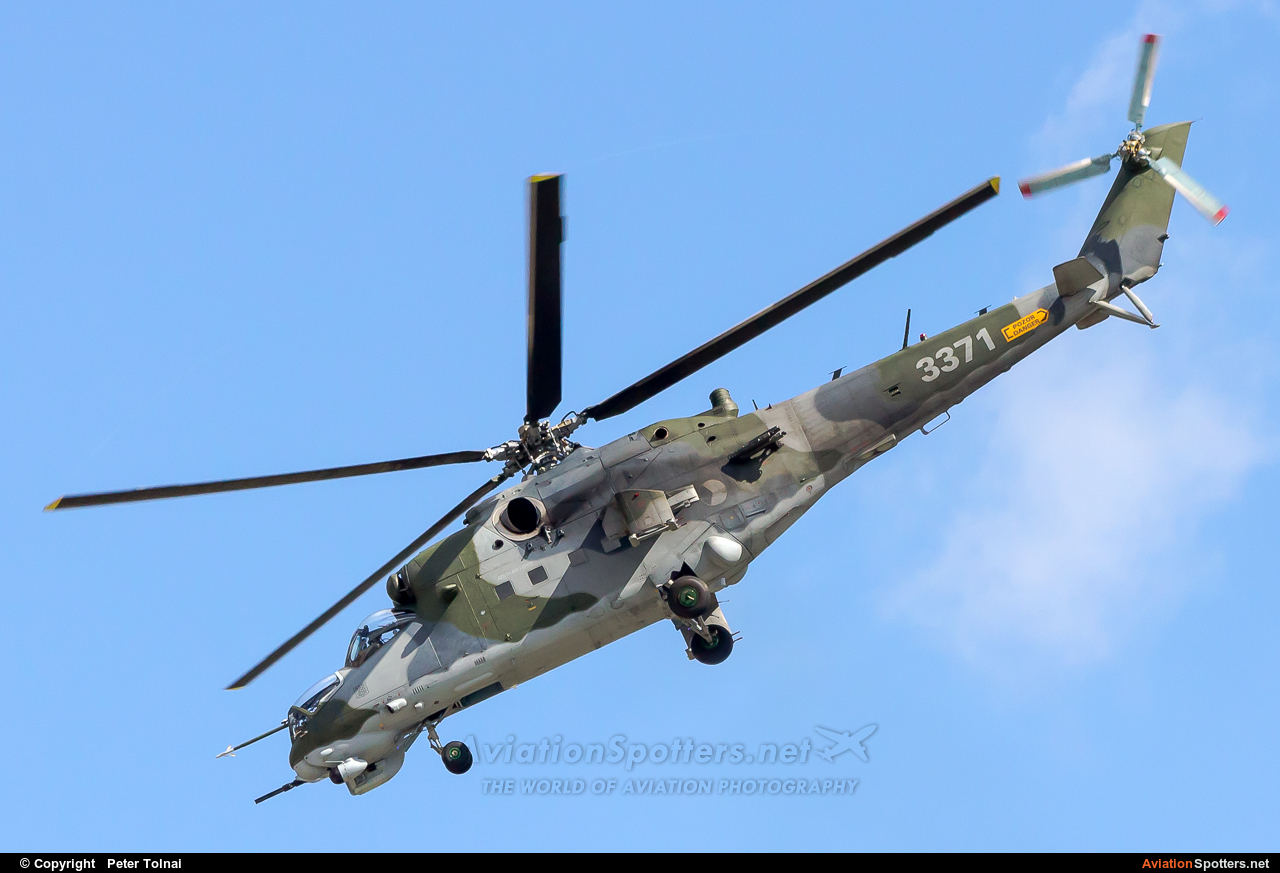 Czech - Air Force  -  Mi-24V  (3371) By Peter Tolnai (ptolnai)