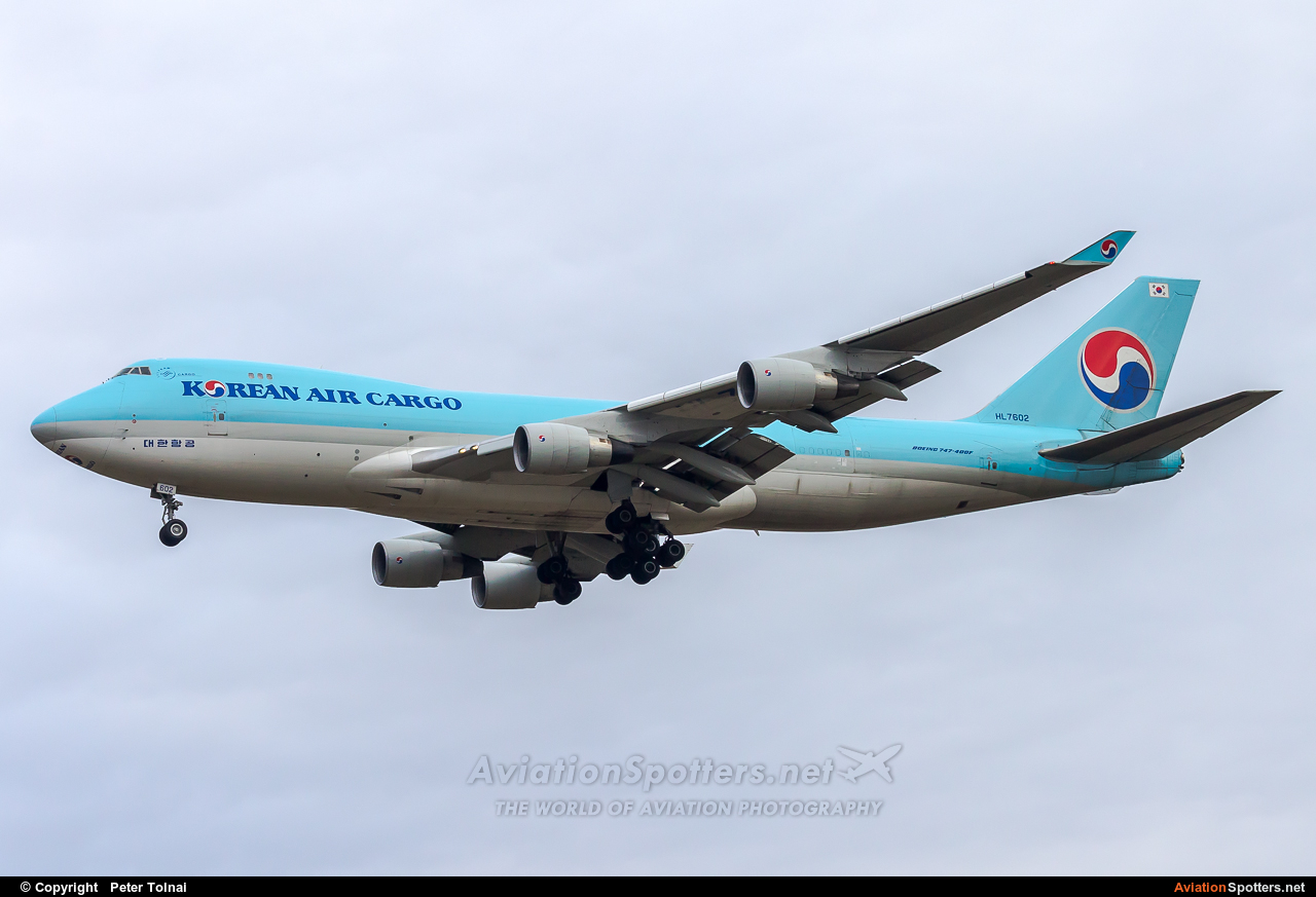 Korean Air Cargo  -  747-400BCF  (HL7602) By Peter Tolnai (ptolnai)