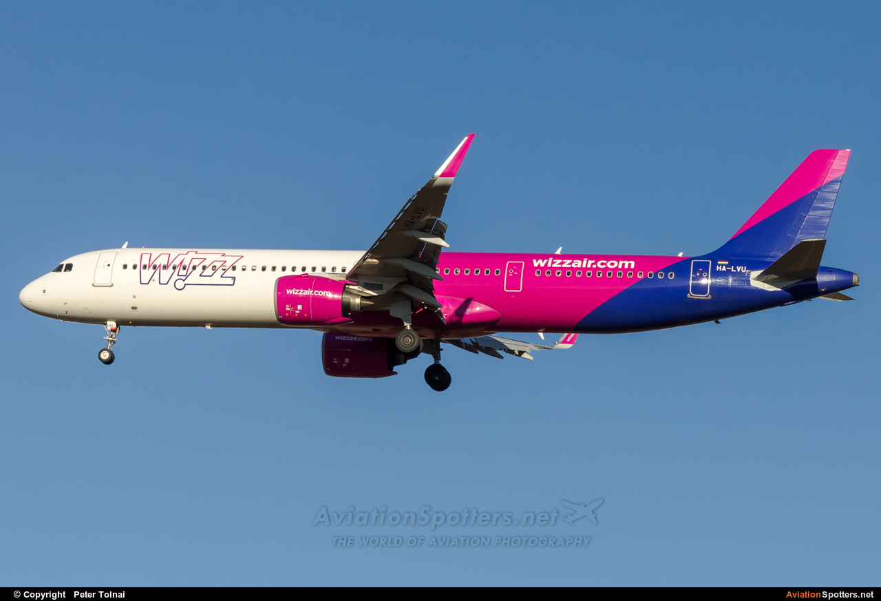 Wizz Air  -  A321-251N  (HA-LVU) By Peter Tolnai (ptolnai)
